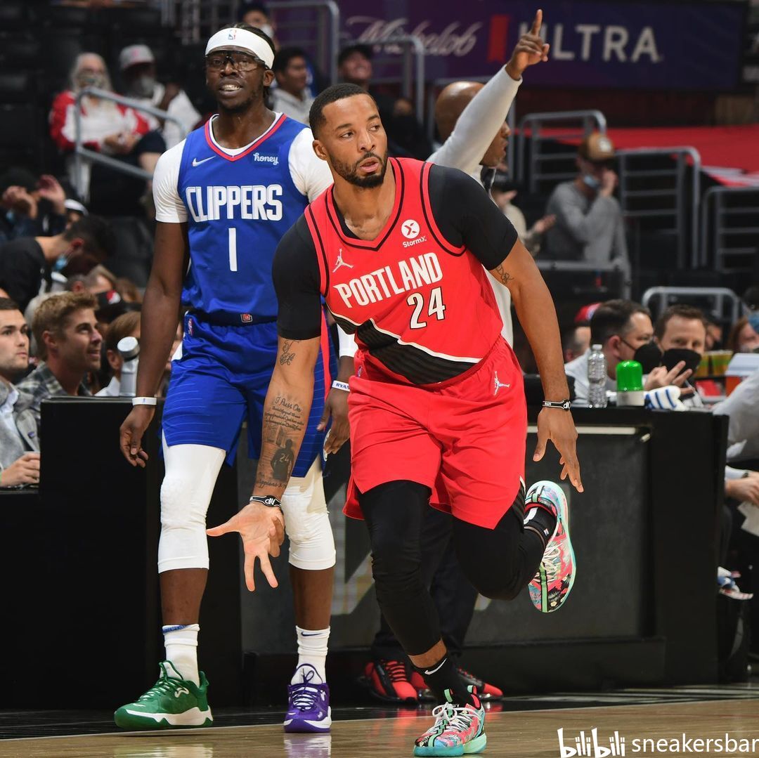 摒弃偏见 摒弃偏见